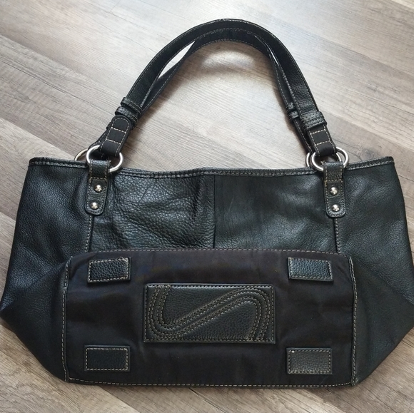 The sak black soft leather shoulder purse - Picture 8 of 8